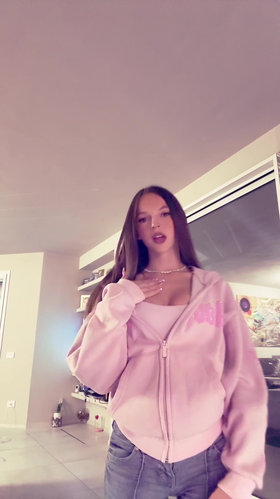 @lavale_