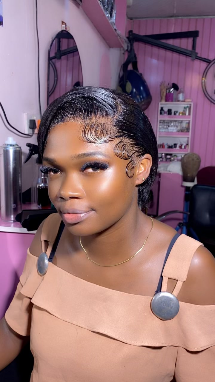 @bennys_hairplanet