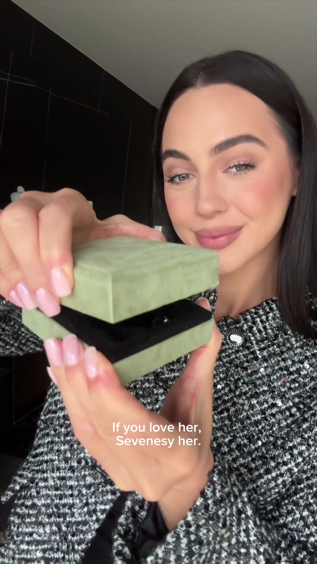 @SEVENESY
