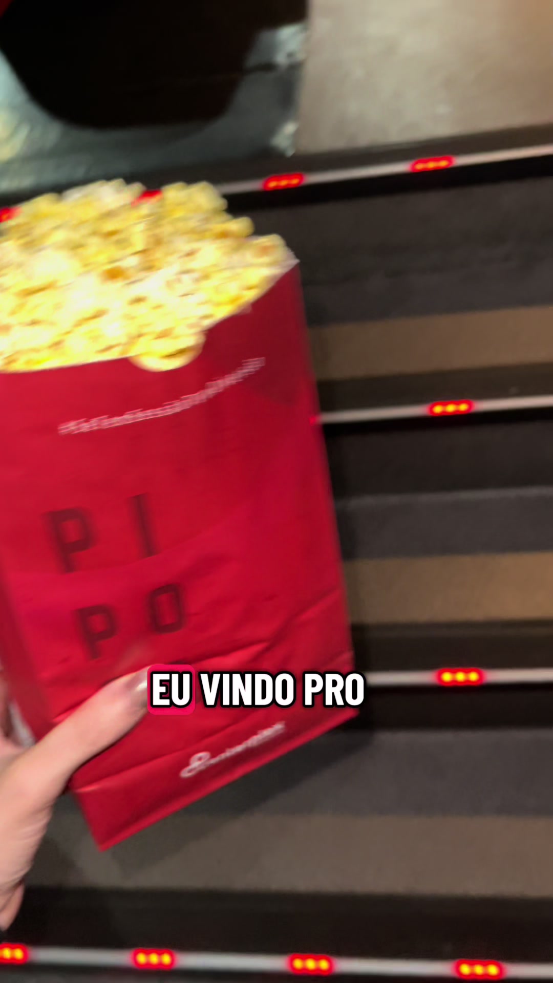 @D&eacute;bora Farias