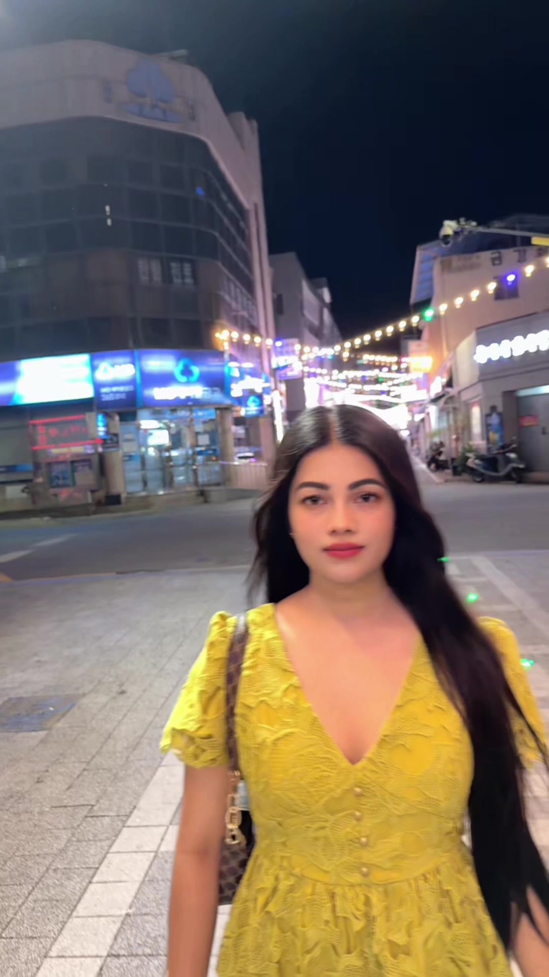 @S A C H I 🇱🇰🇰🇷