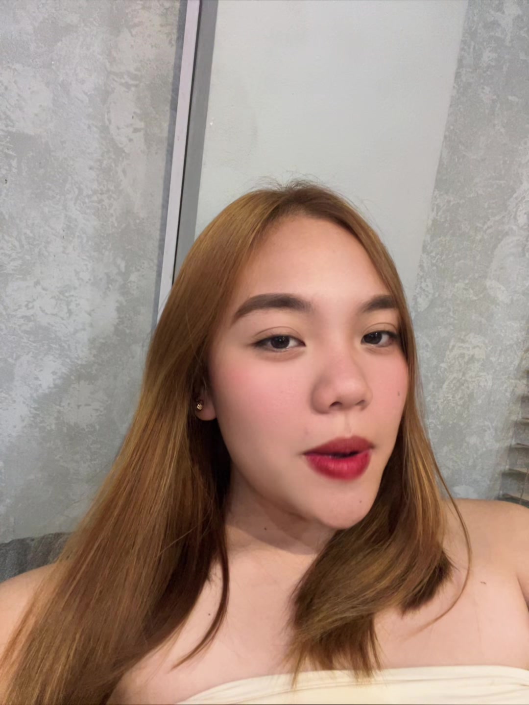 @_whotfiselcy