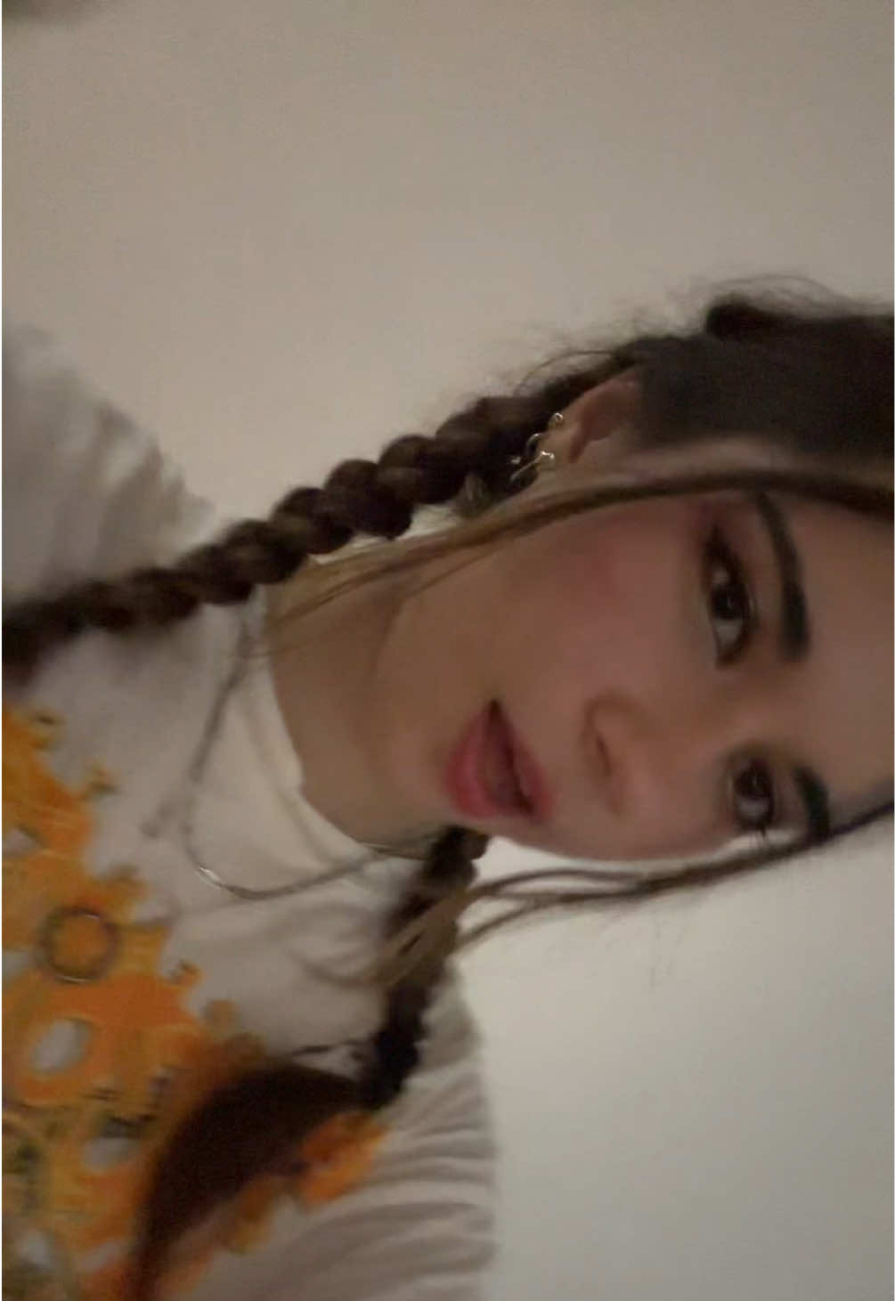 @X.xnia