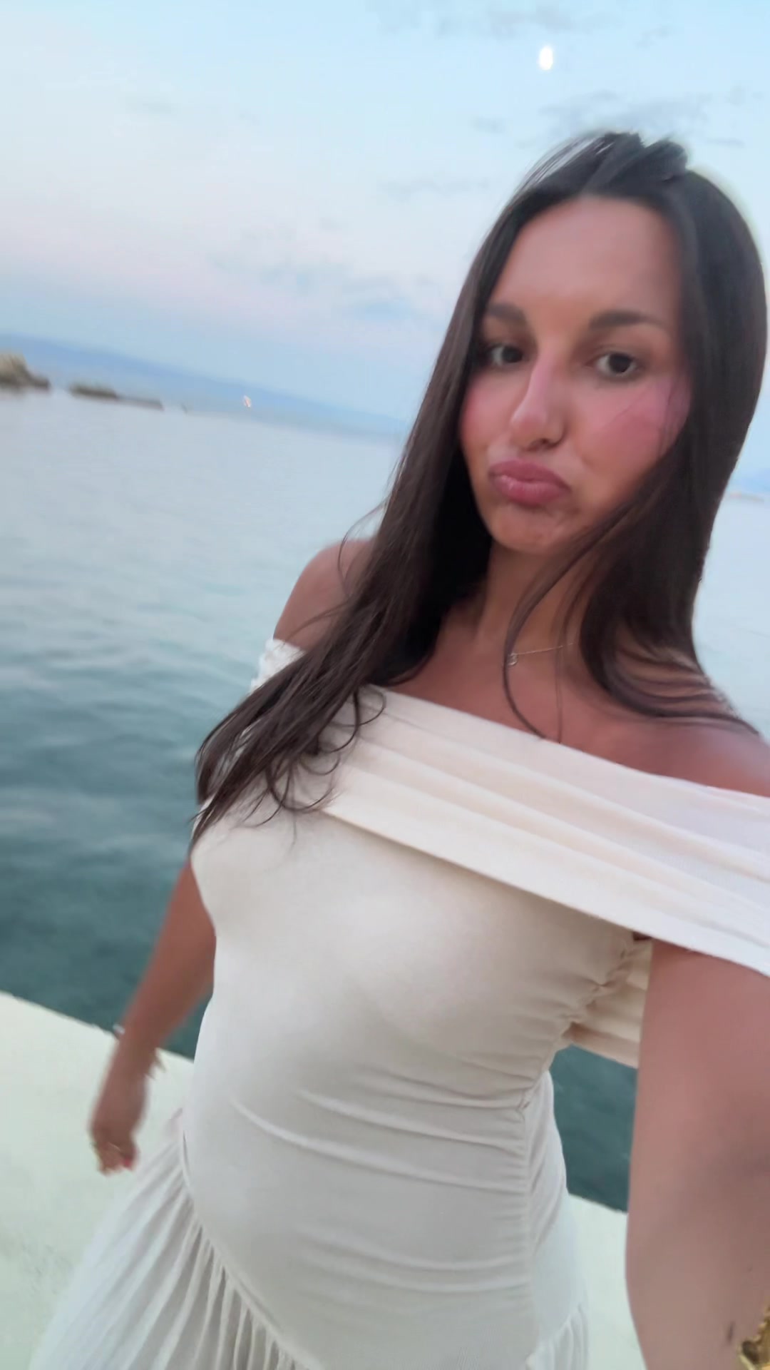 @adriana