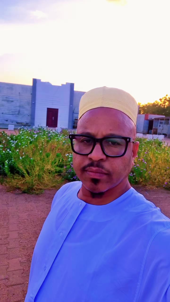 @بلال حسن المكي