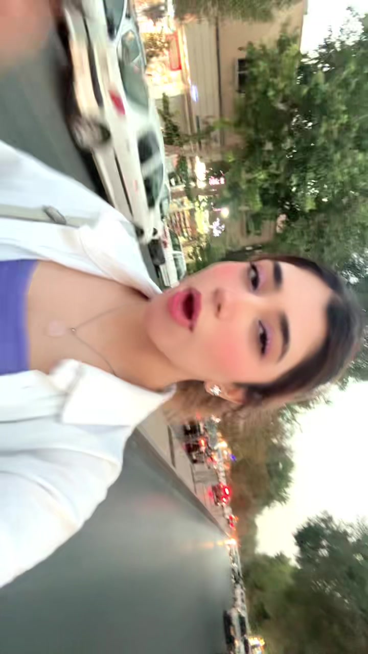 @Parnia Fallahpoor