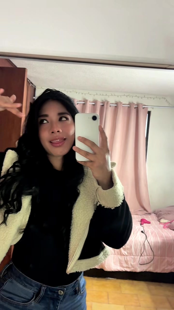 @✨Noemi Tellez✨