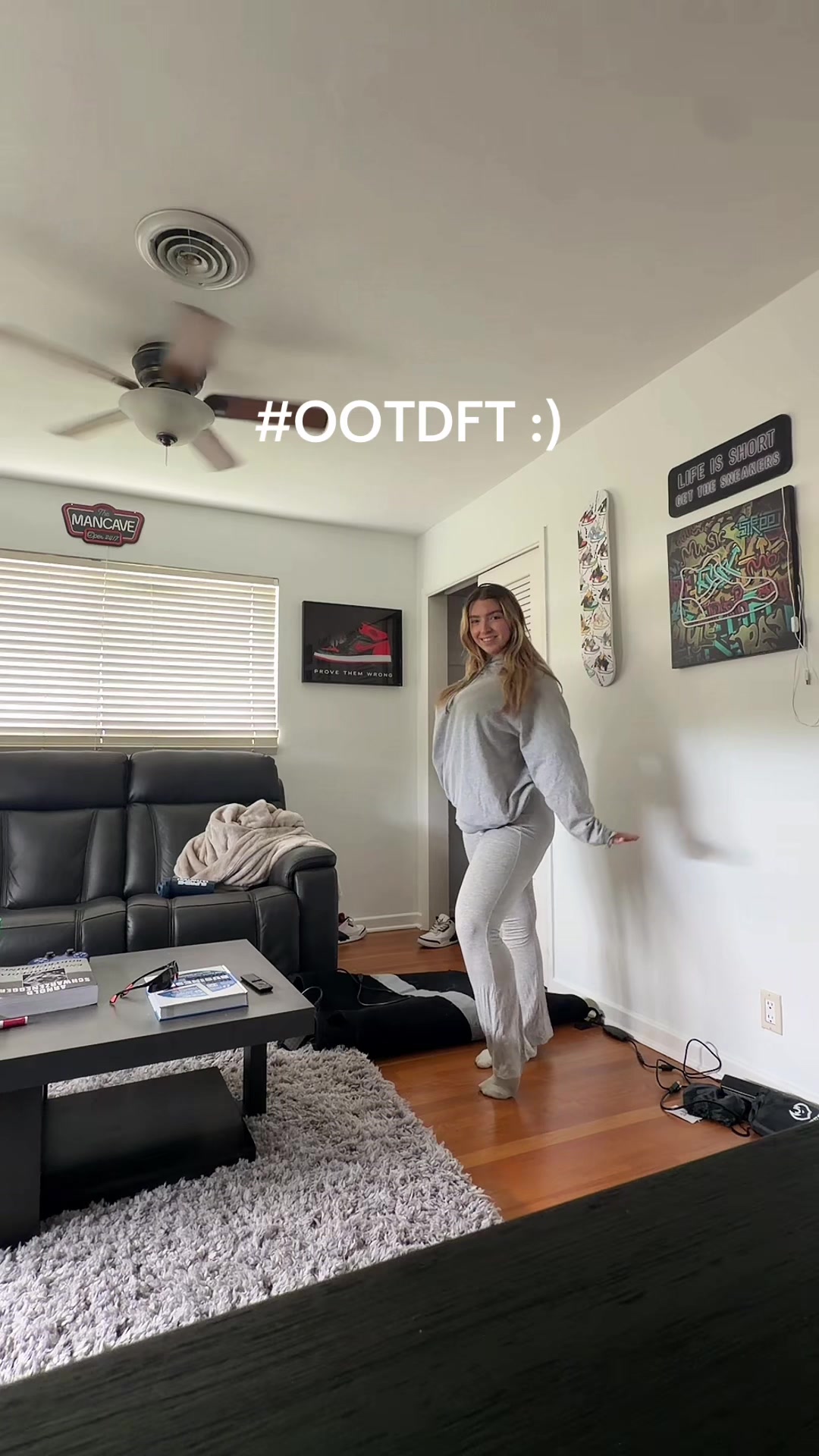 @hellcatqueenz