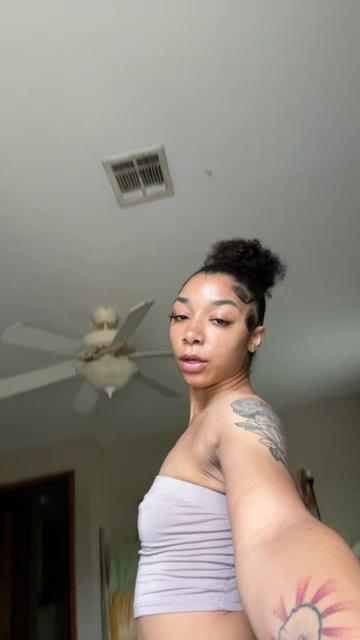 @🧚🏽&zwj;♀️🌻Nieja Love🌻🧚🏽&zwj;♀️