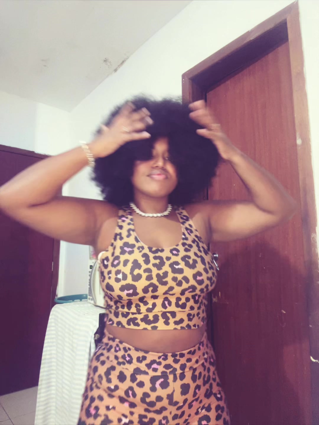 @hellenfigueira