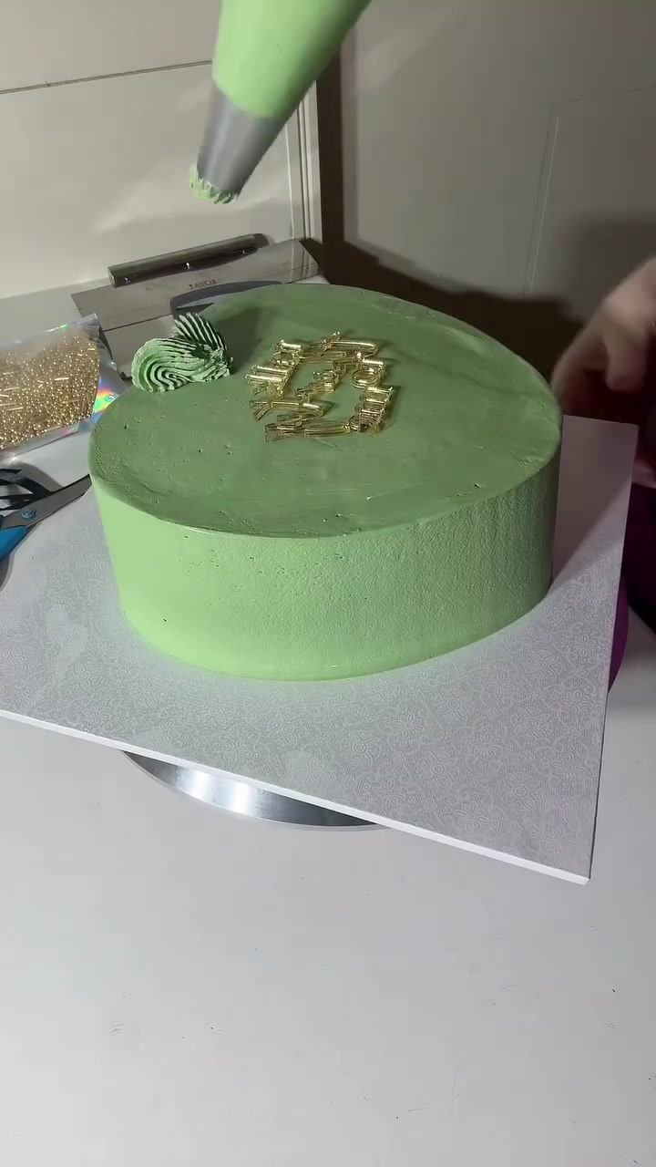 @Stacey Bakes Cakes!