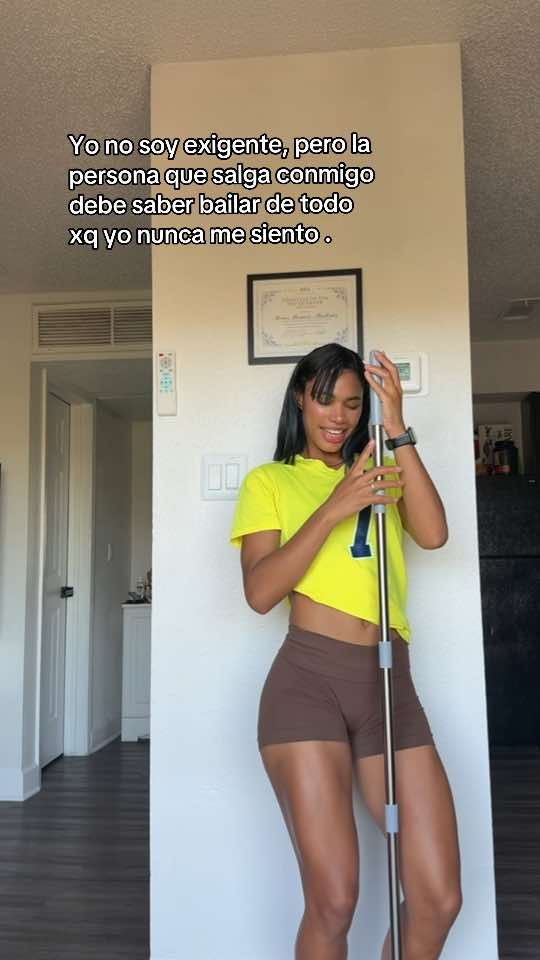 @Lia Mar&iacute;a 🍑🤎
