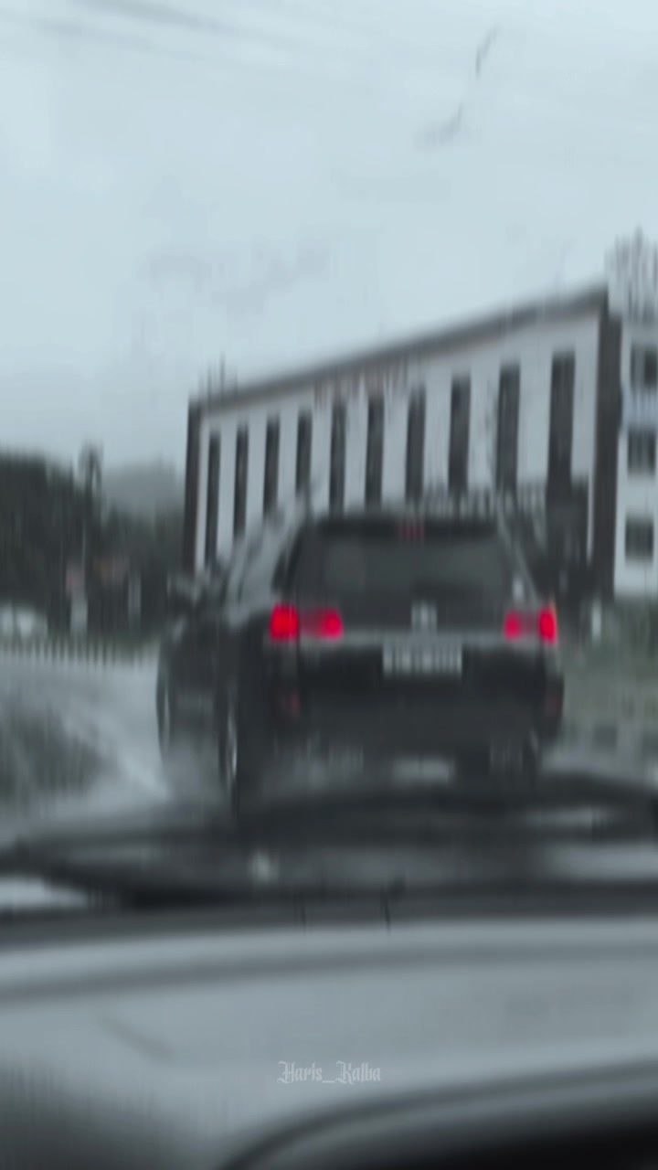 @𝐇𝐚𝐫𝐢𝐬_𝐊𝐚𝐥𝐛𝐚
