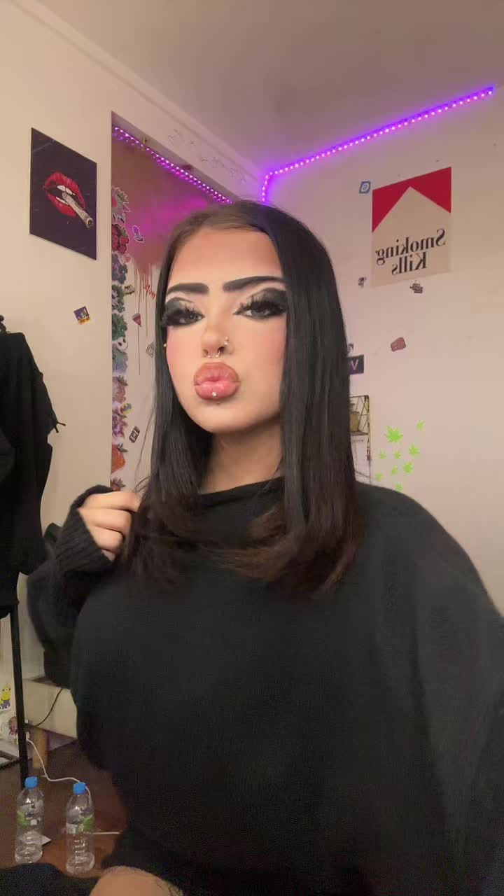 @Марина 💋