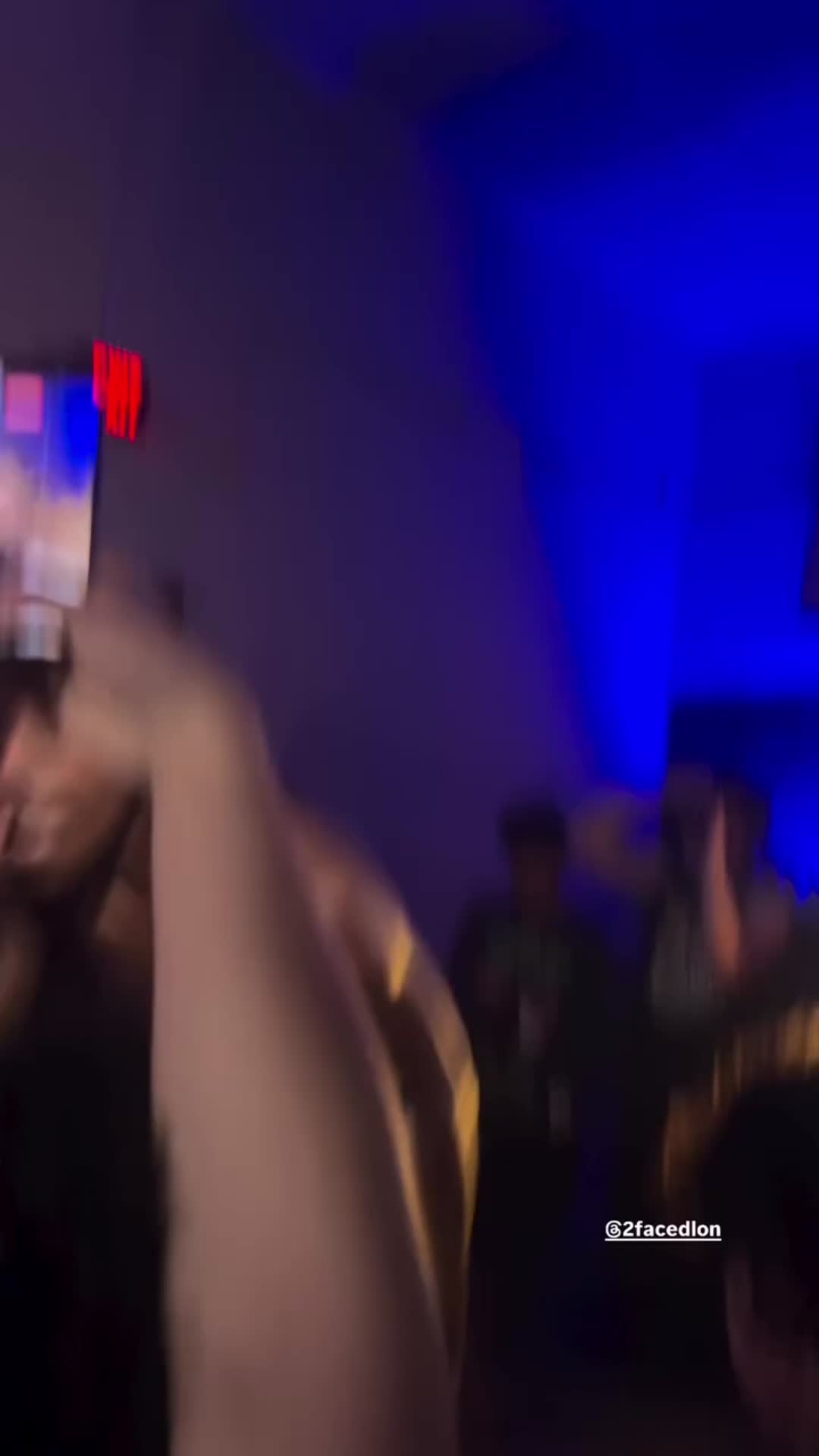 @2facedlonfanpage