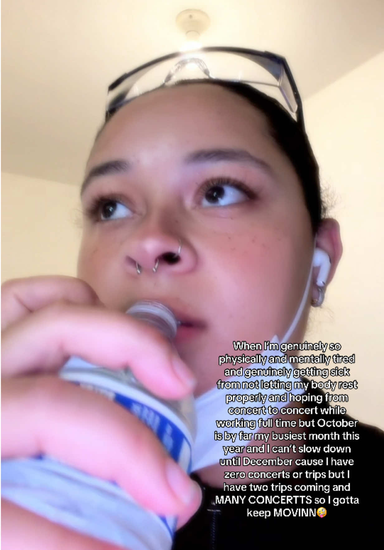 @T<3