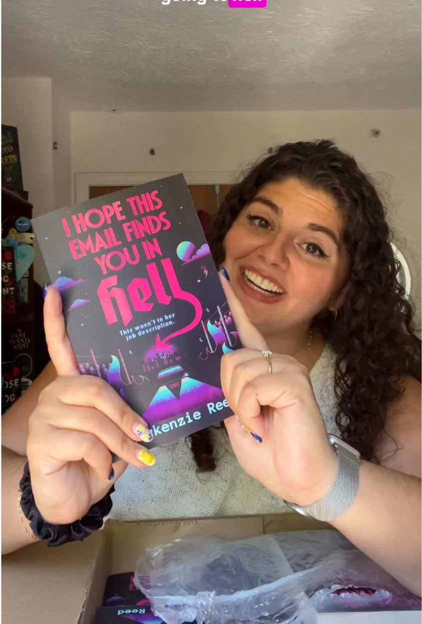 @mackenzie reed | author☀️