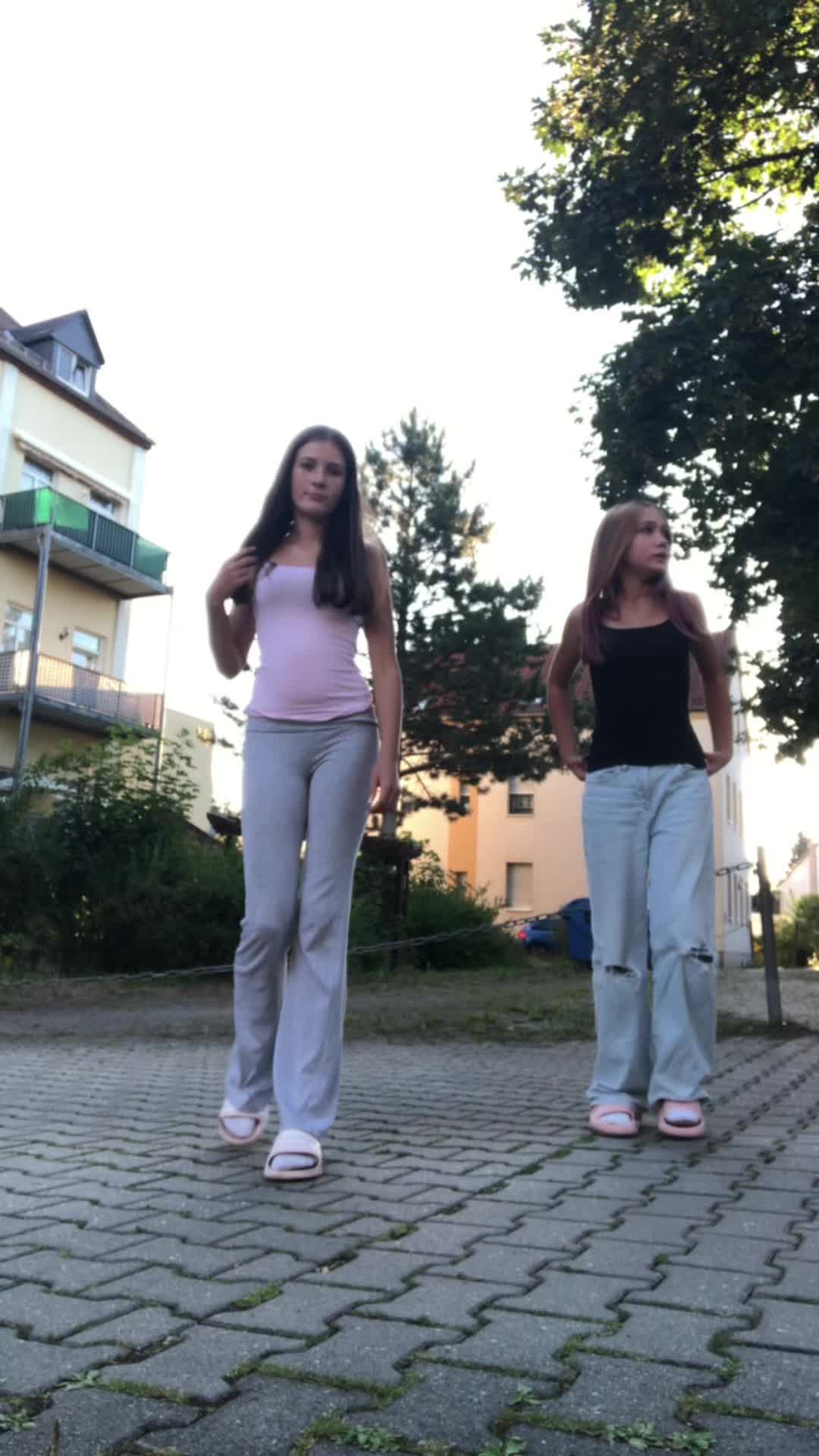 @🌺