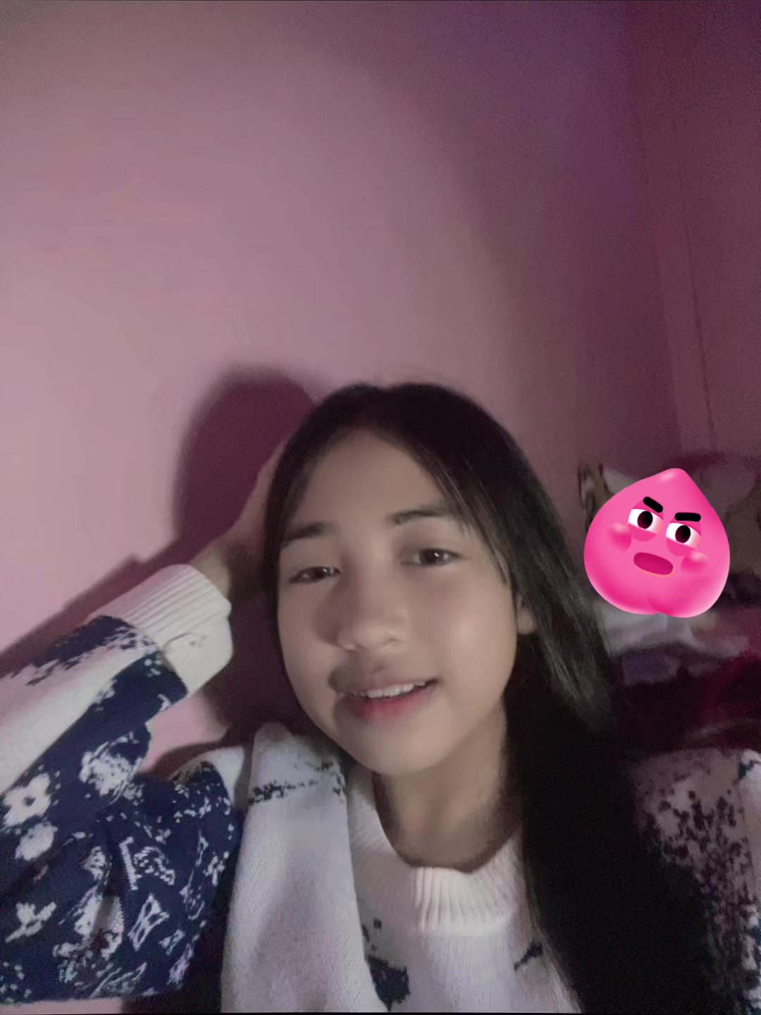@݁
