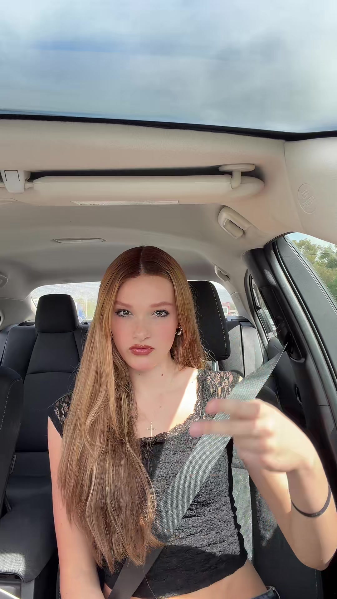 @Isabella