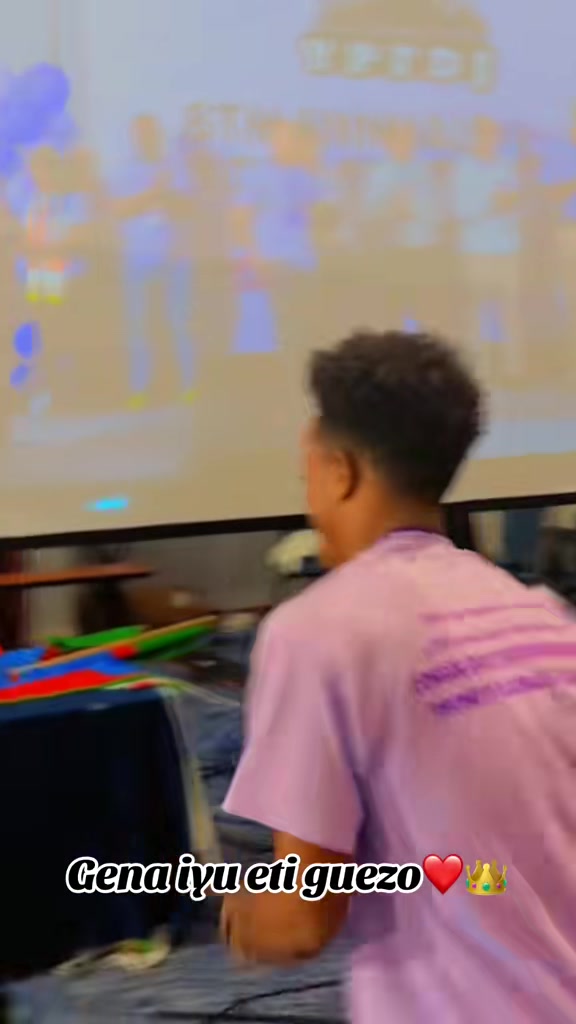 @ጀዲዳ_1🇪🇷🇺🇸
