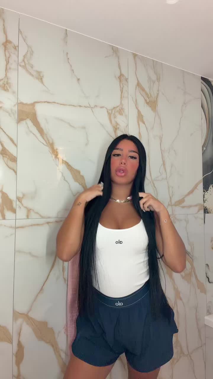 @AnnaGiame_
