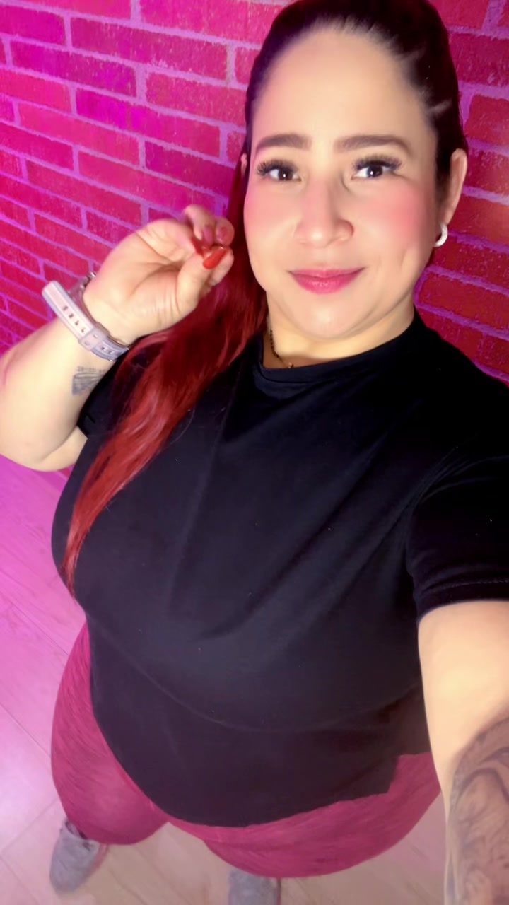 @lolapopvibes