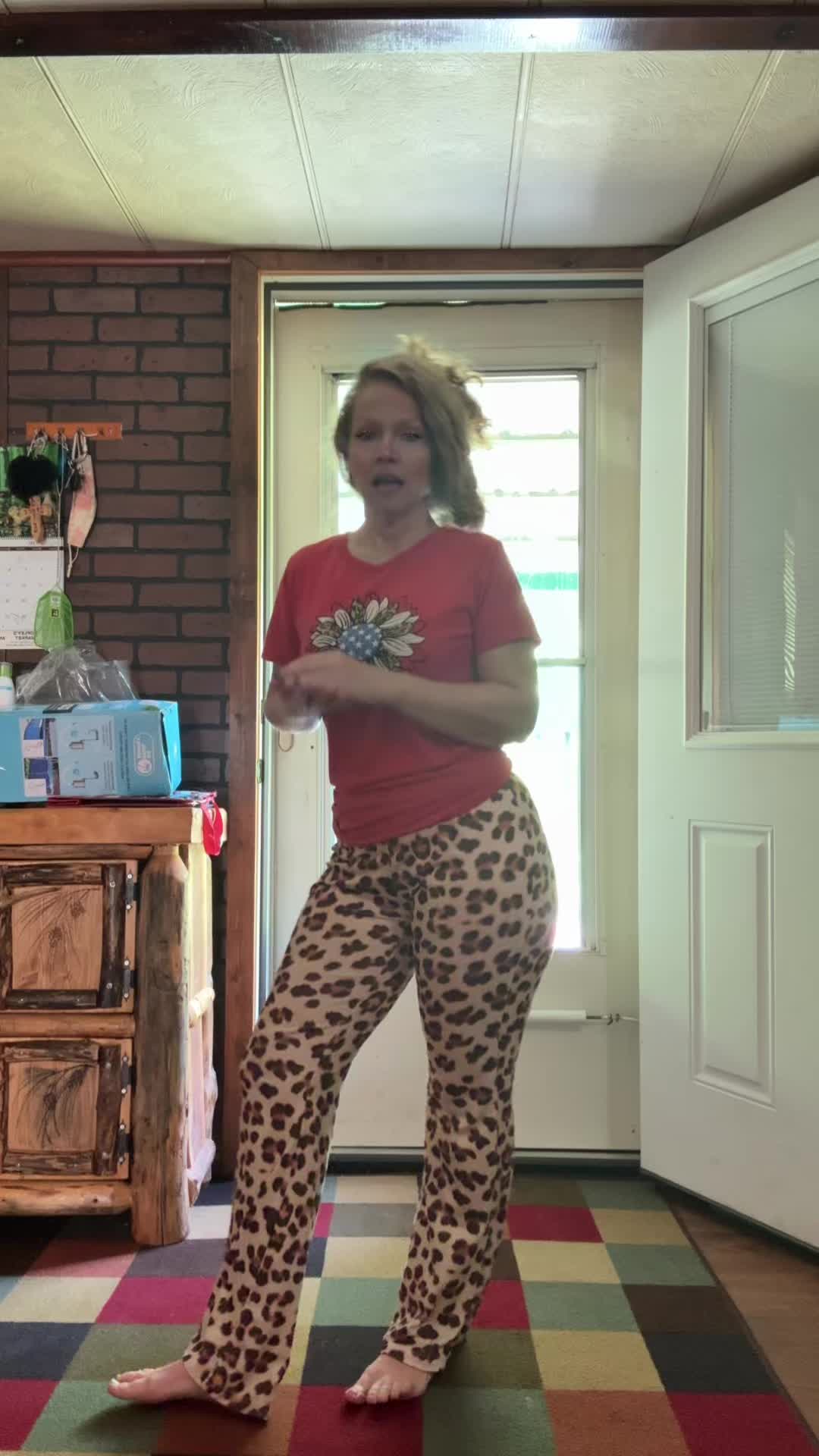 @Gg
