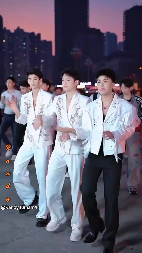 @๐โ๐ โฅMvii๐ โฅโฅโโโ