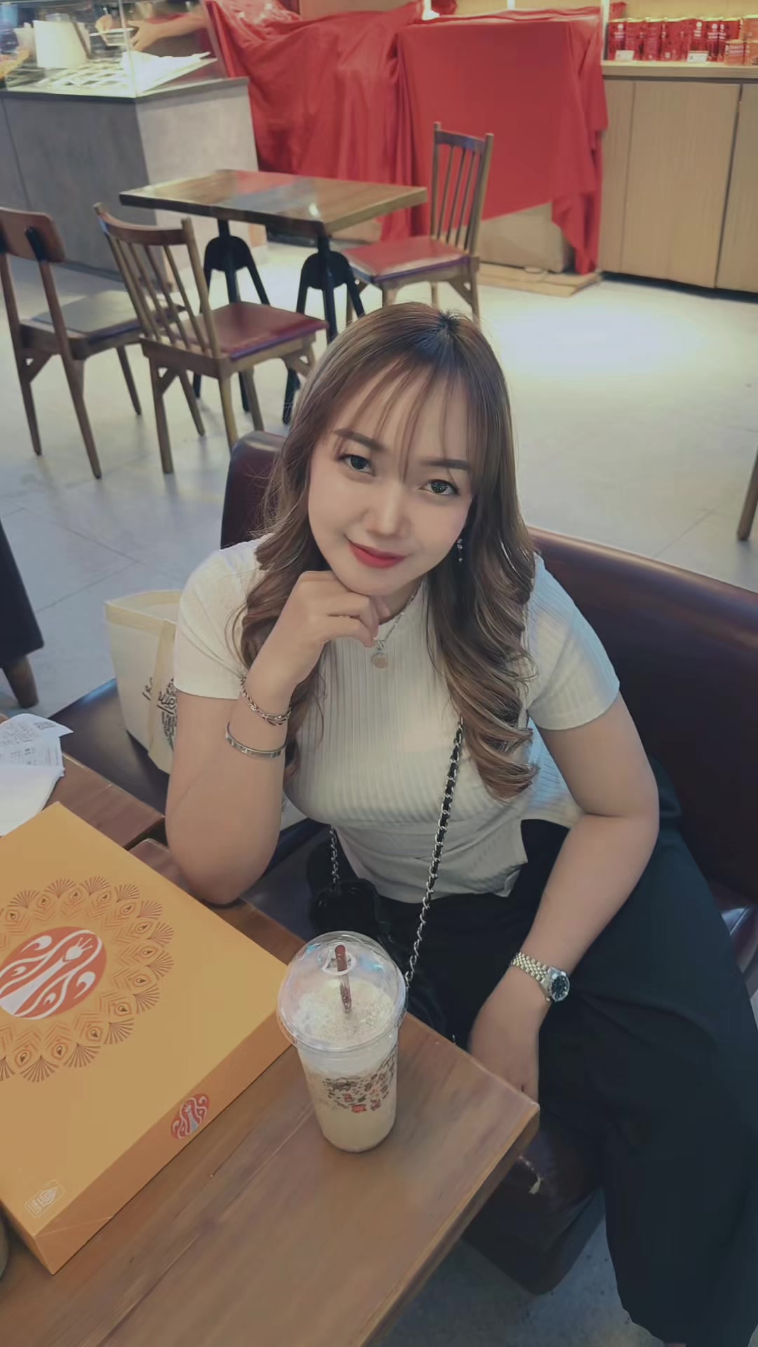 @juniskaa