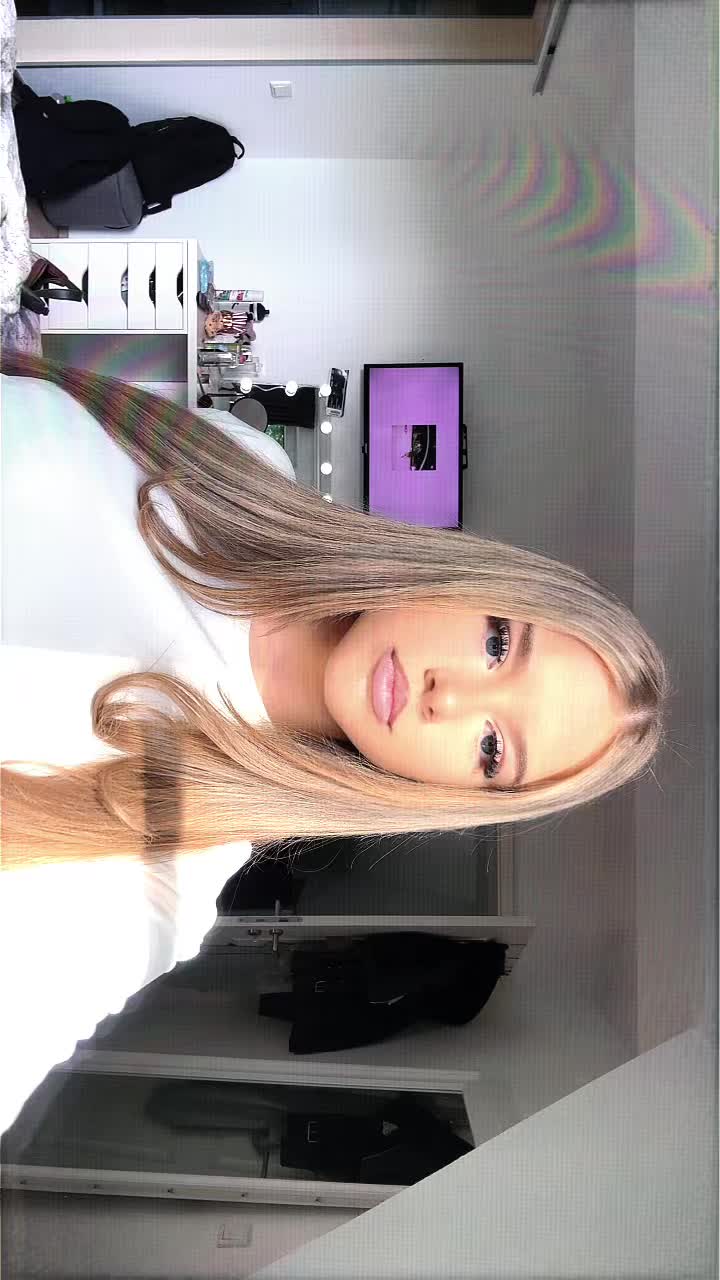 @leni