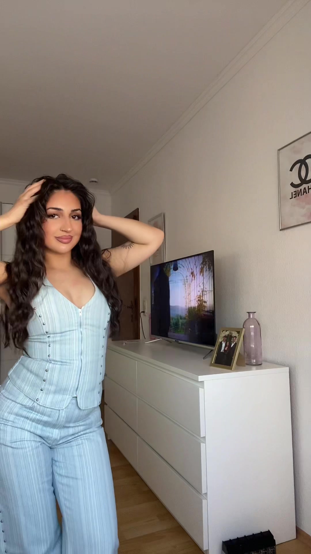 @Vanessa
