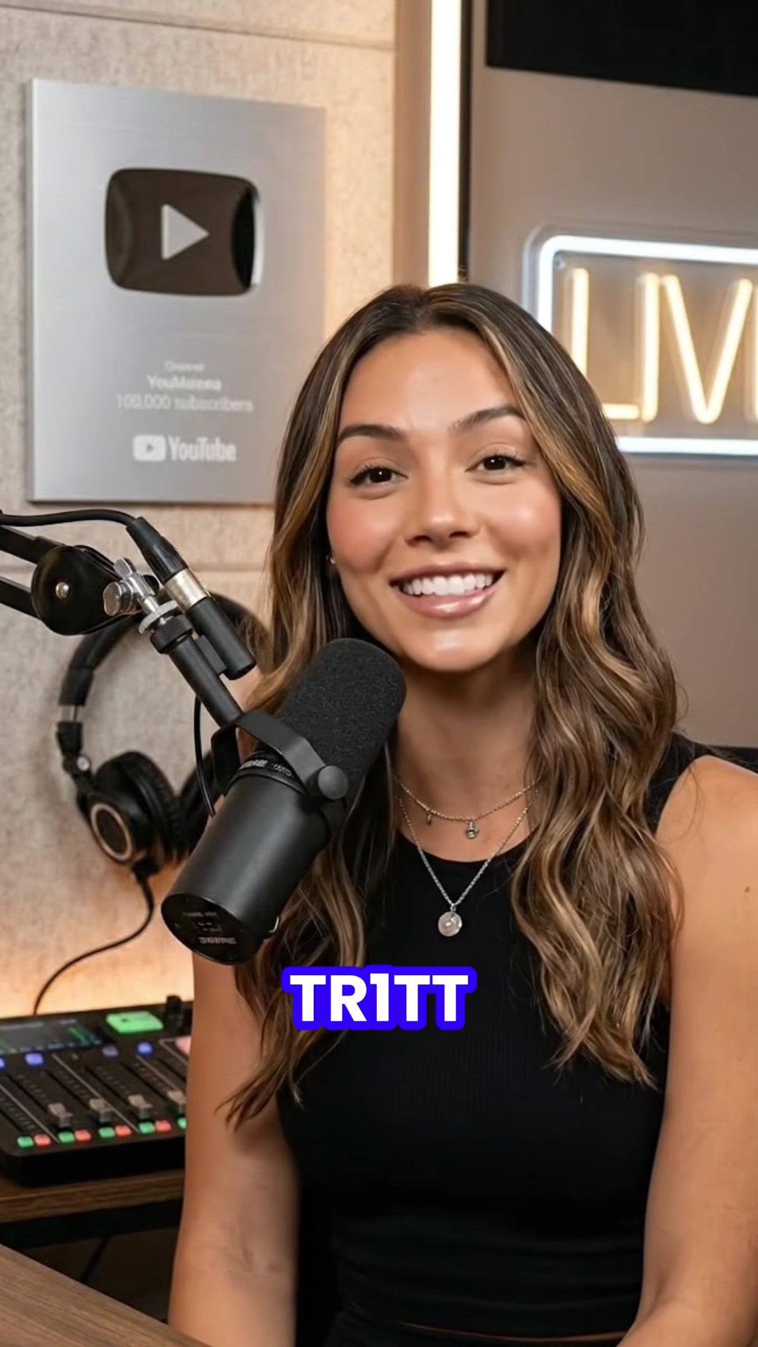 @TR1TT