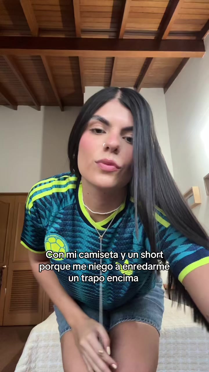 @isipisi00