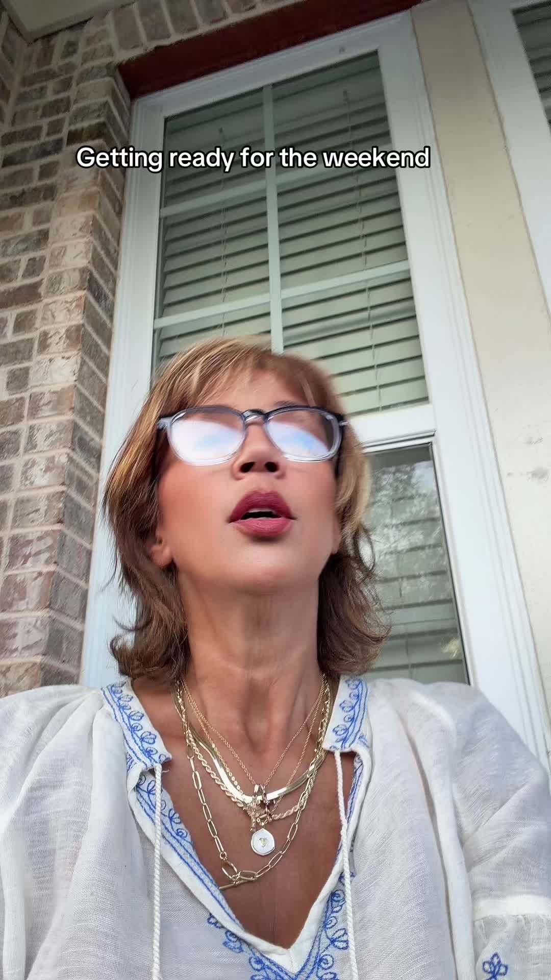 @Demi