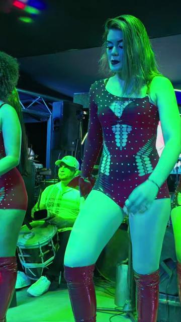 @Chicas Rolands Oficial