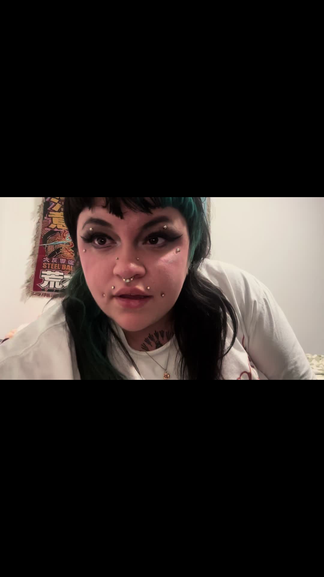 @DollyTheWolfQueen