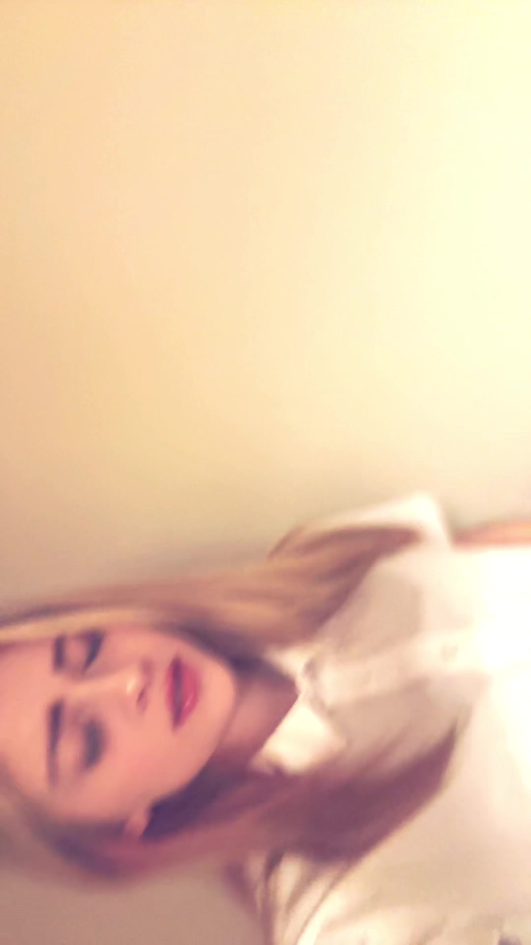 @Lexiee