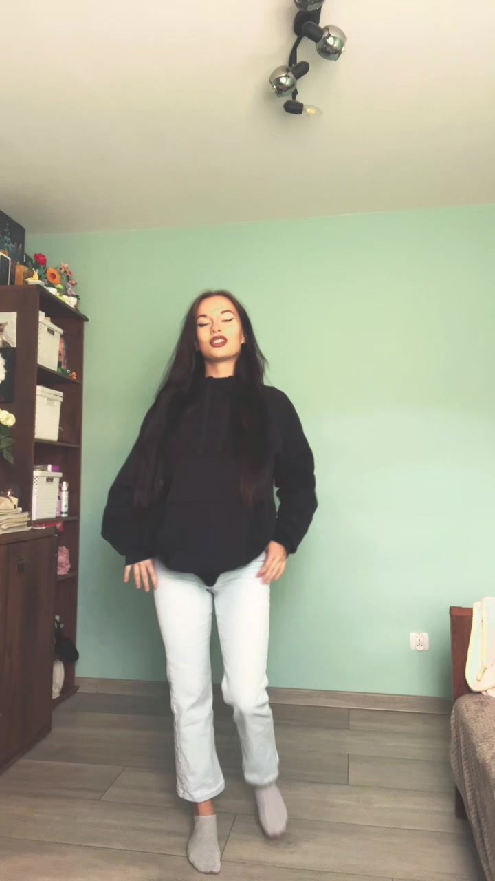 @<3