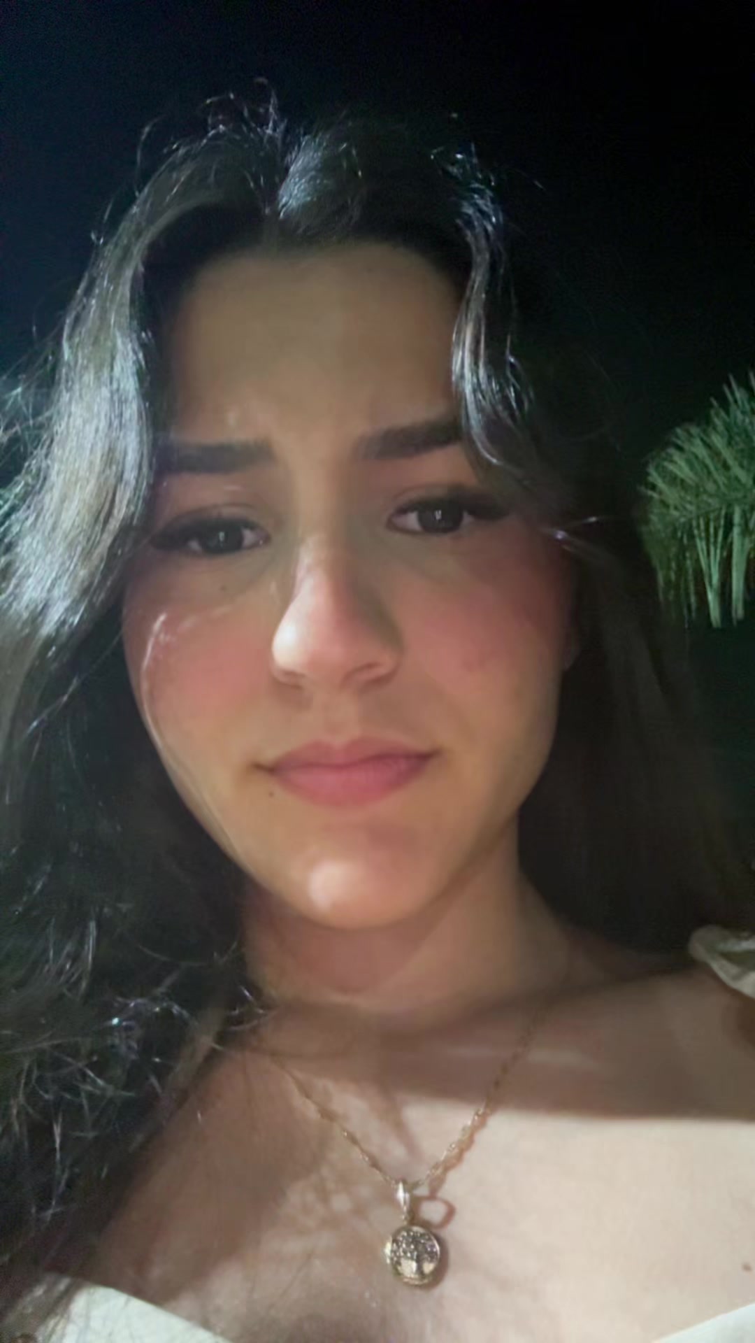 @La&iacute;zaaa