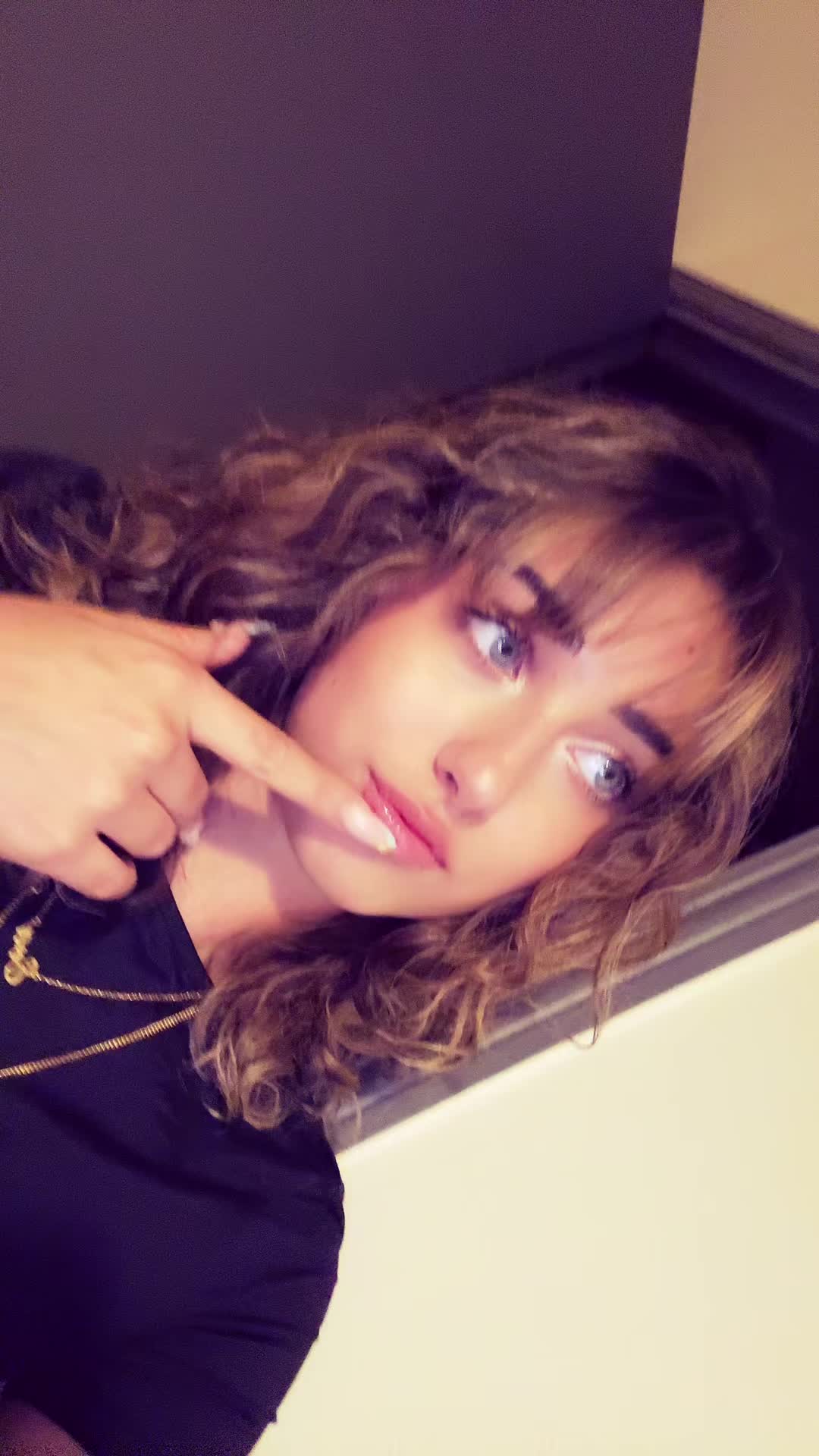 @𝐸𝓋𝒶