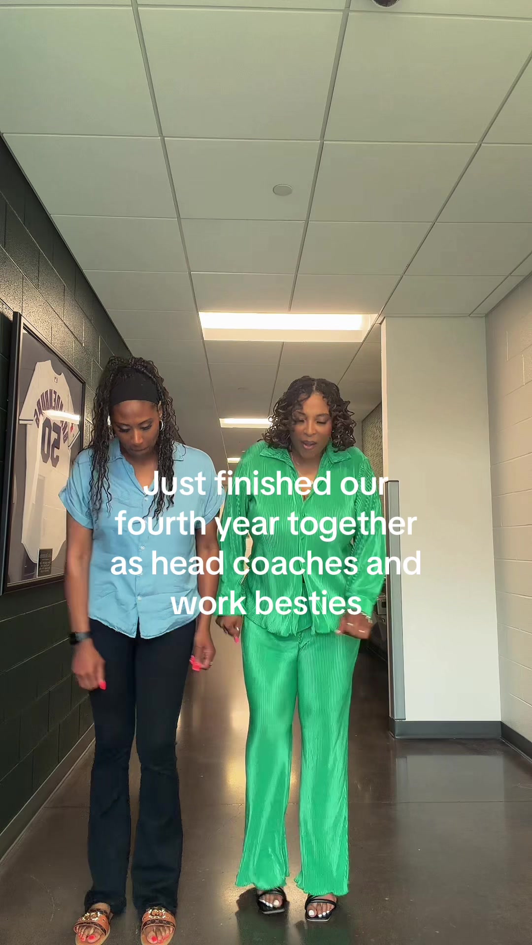 @thebookedballer