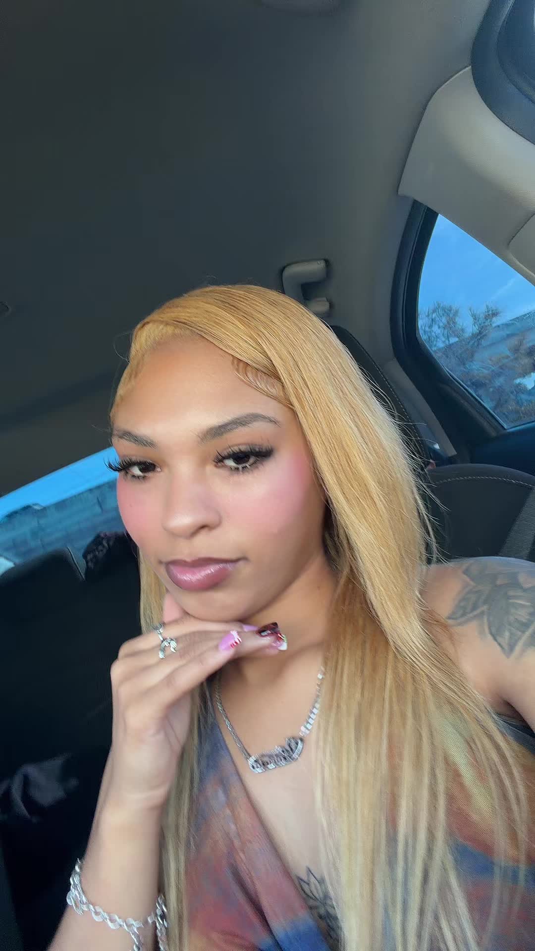 @triciaj