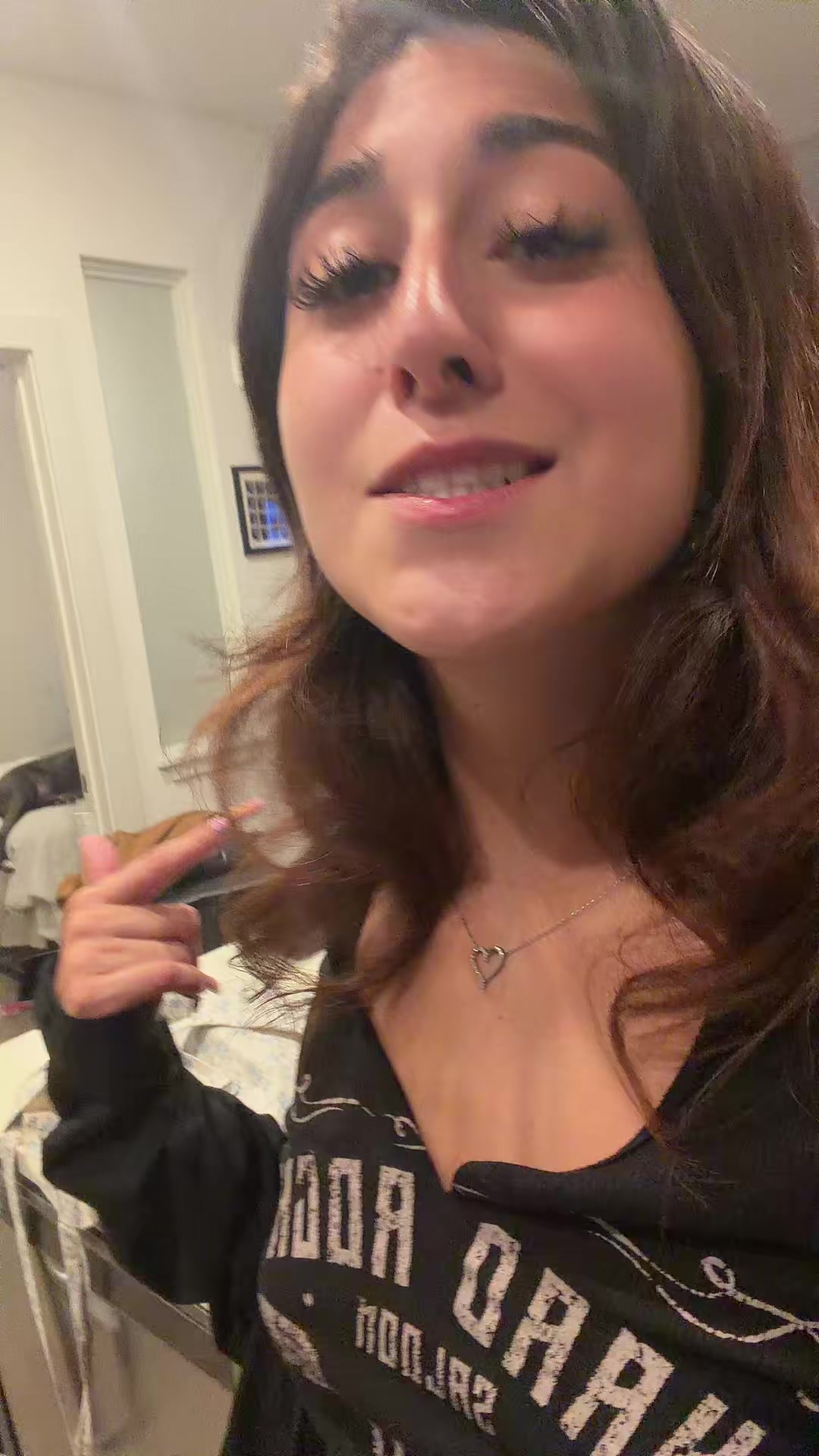 @Urmom<3