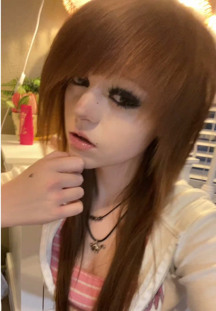 @▀▄▀▄▀▄izzy intoxicated▀▄▀▄▀▄
