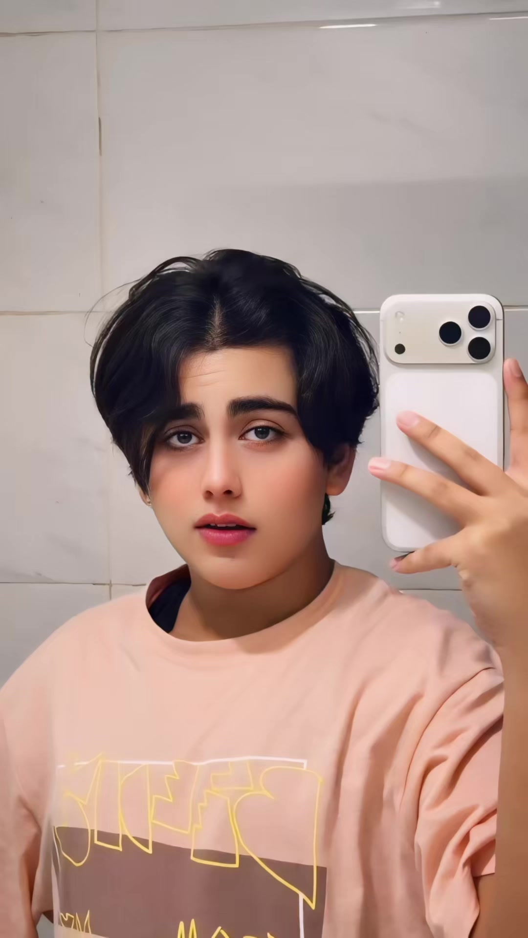 @𝙃𝙚: 𝘼 𝙒𝙊𝙇𝙁 🐺🥵
