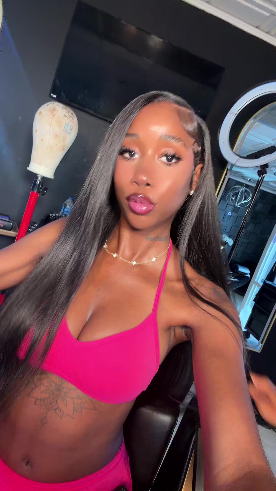 @Azsocute 💋