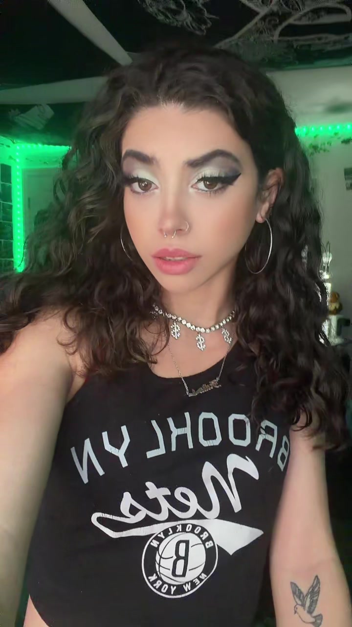 @Juliaswrld999
