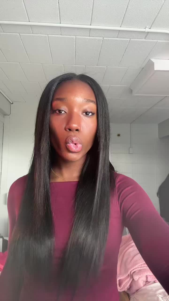 @Liv