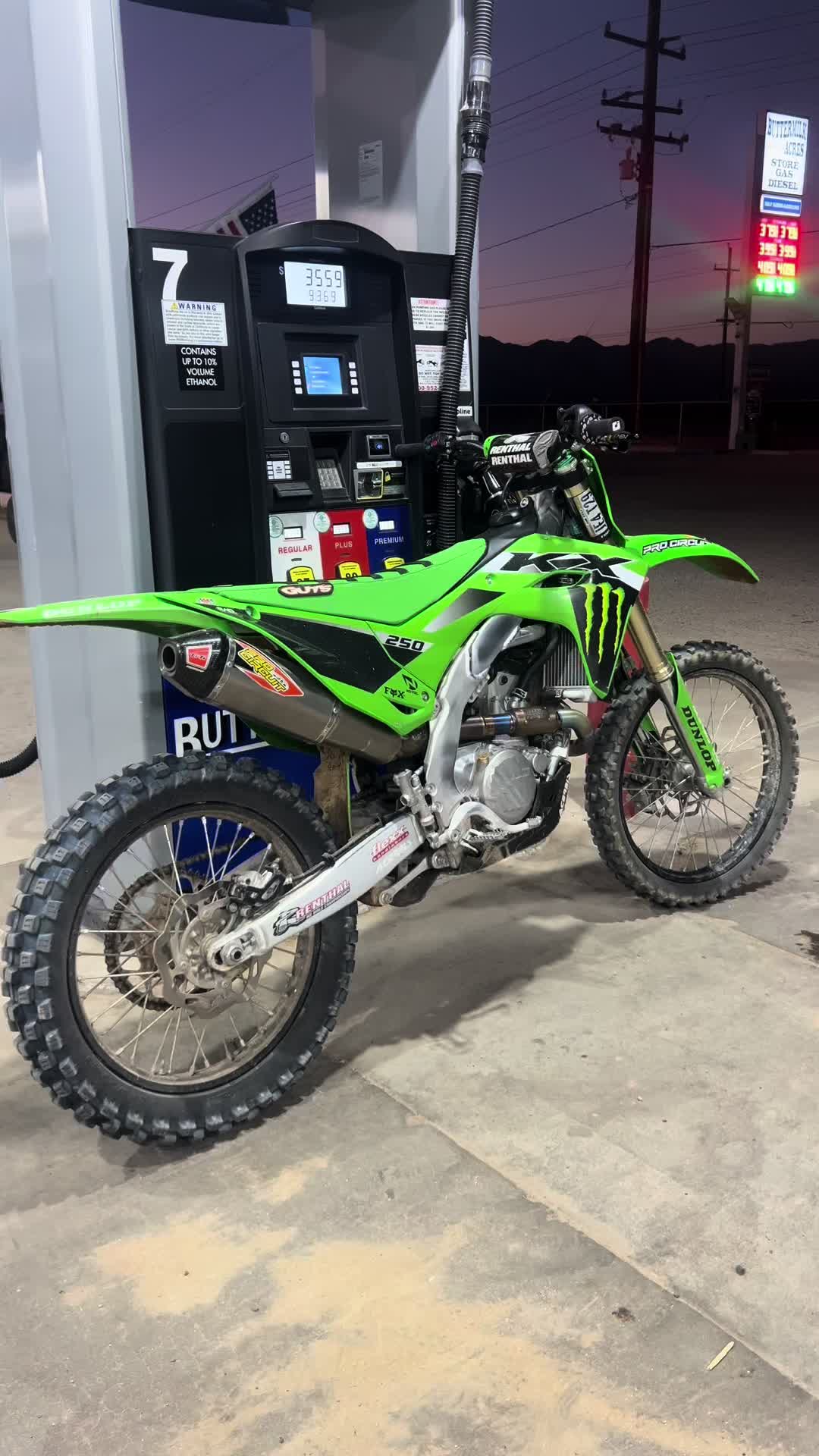 @austin2real_bylay_